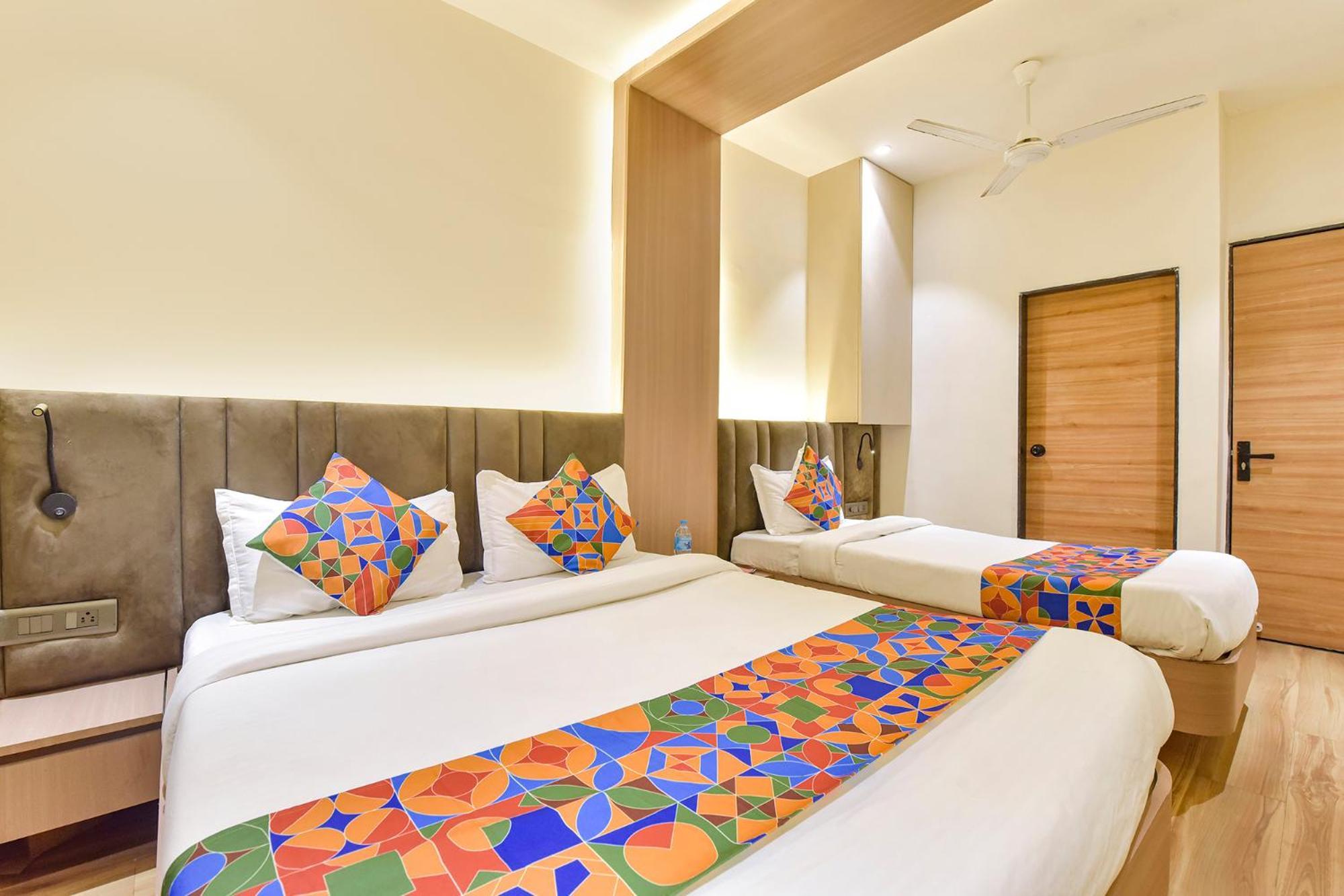 אינדורה Fabhotel Kesar מראה חיצוני תמונה