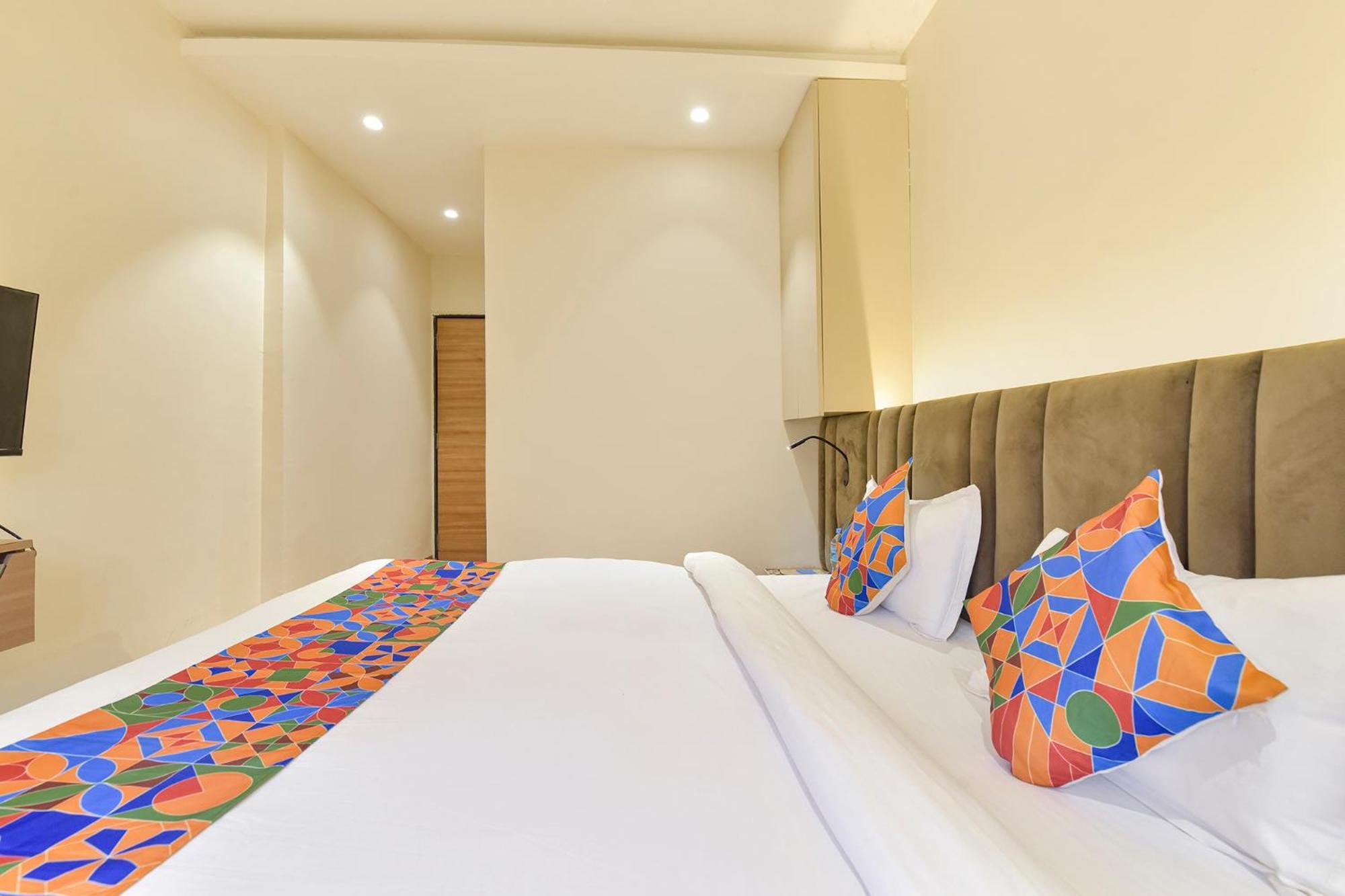 אינדורה Fabhotel Kesar מראה חיצוני תמונה